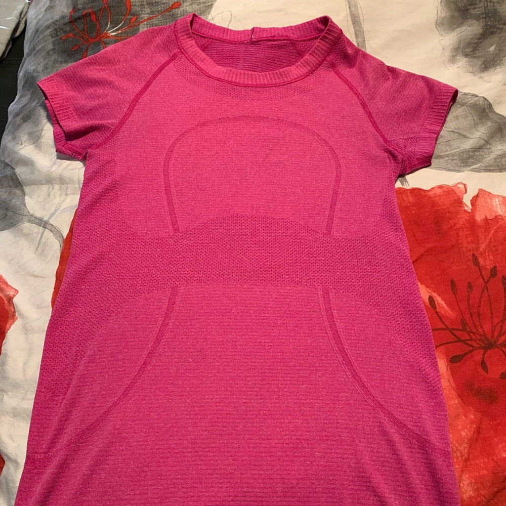 Lulu teeshirt $30 each!!